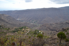 Дорга на Санта Люсия де Тирахана