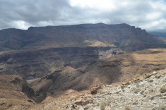 суровые горы