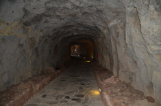 вход в ресторан ka cilla в Артенаре