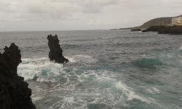 Пляж Лас Кантерас - вид с La Puntilla