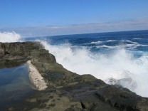 Арукас, побережье, штормит