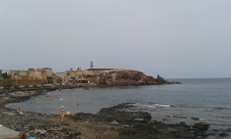 Агуимес, Пляж Аринага