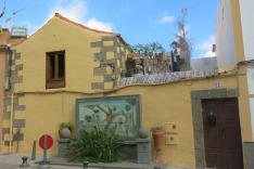 Агуимес, дом украшен к празднику